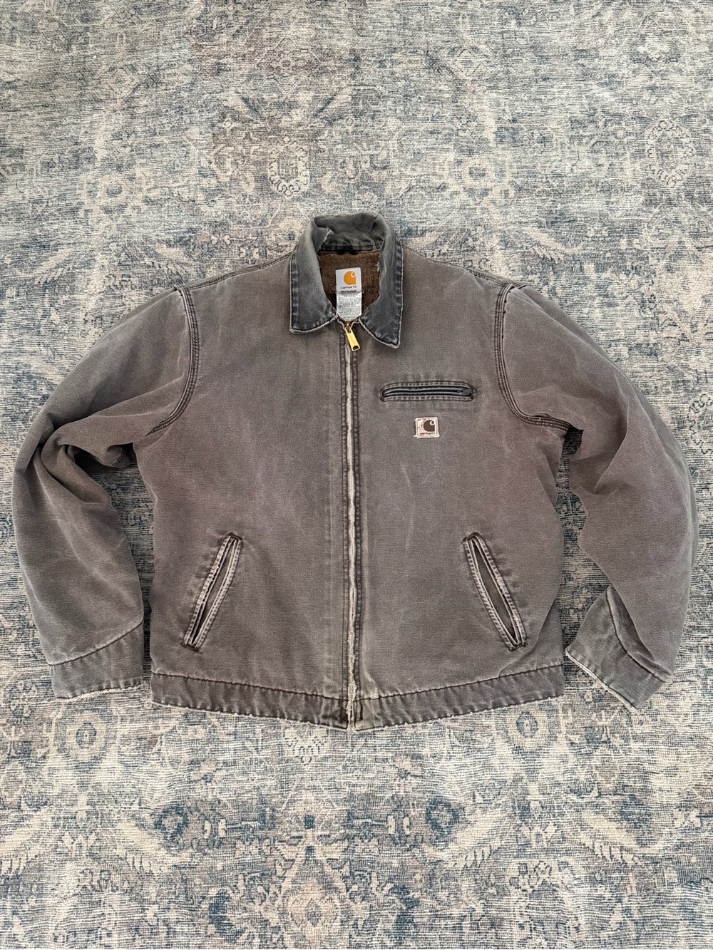 Mens Carhartt distressed j97 CHT 2004 jacket